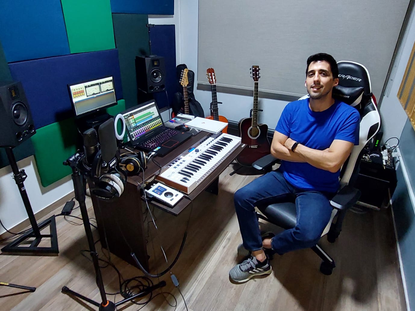 Portada del caso de éxito Renzo Vincenti: Pase de no tener un método a producir para otros de la mano de Sonipedia'